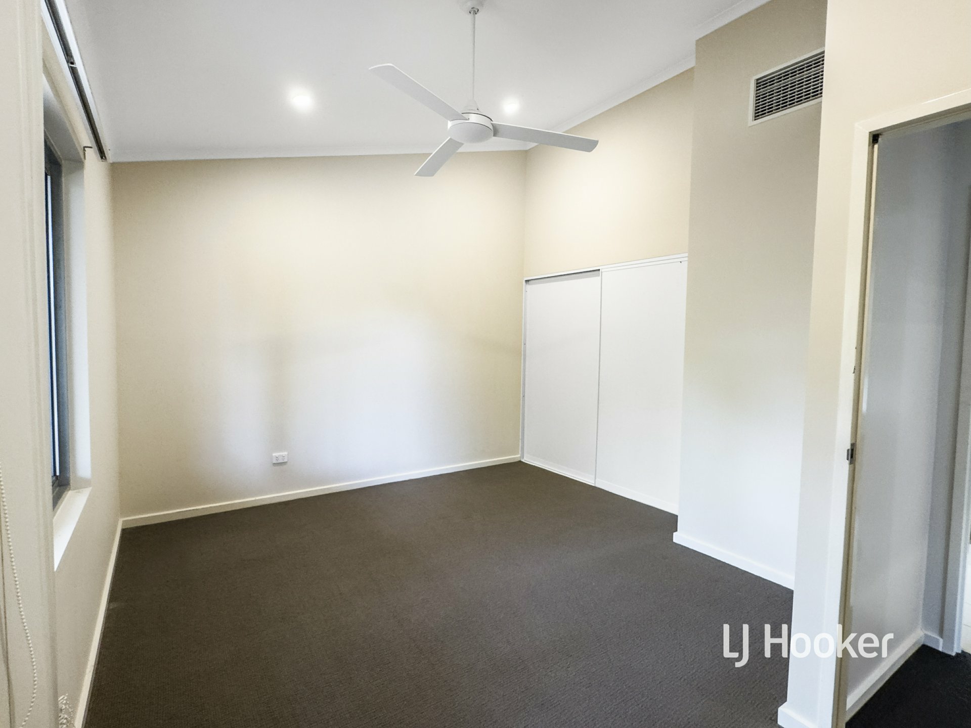 5/8 Jennerae Drive — photo 17 of 20