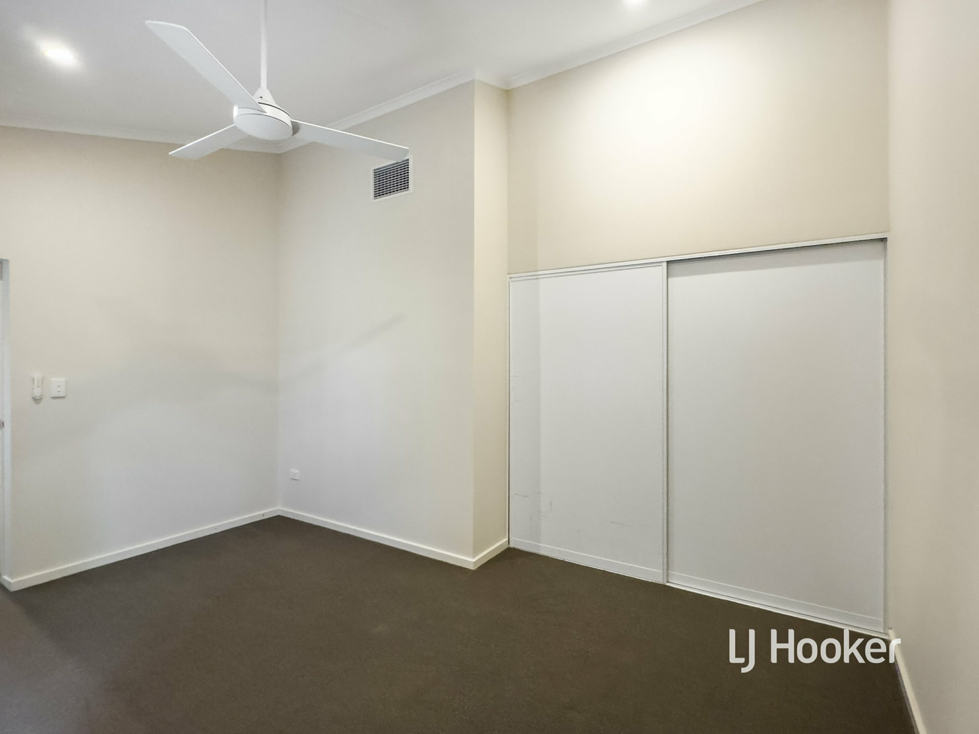 5/8 Jennerae Drive — photo 19 of 20