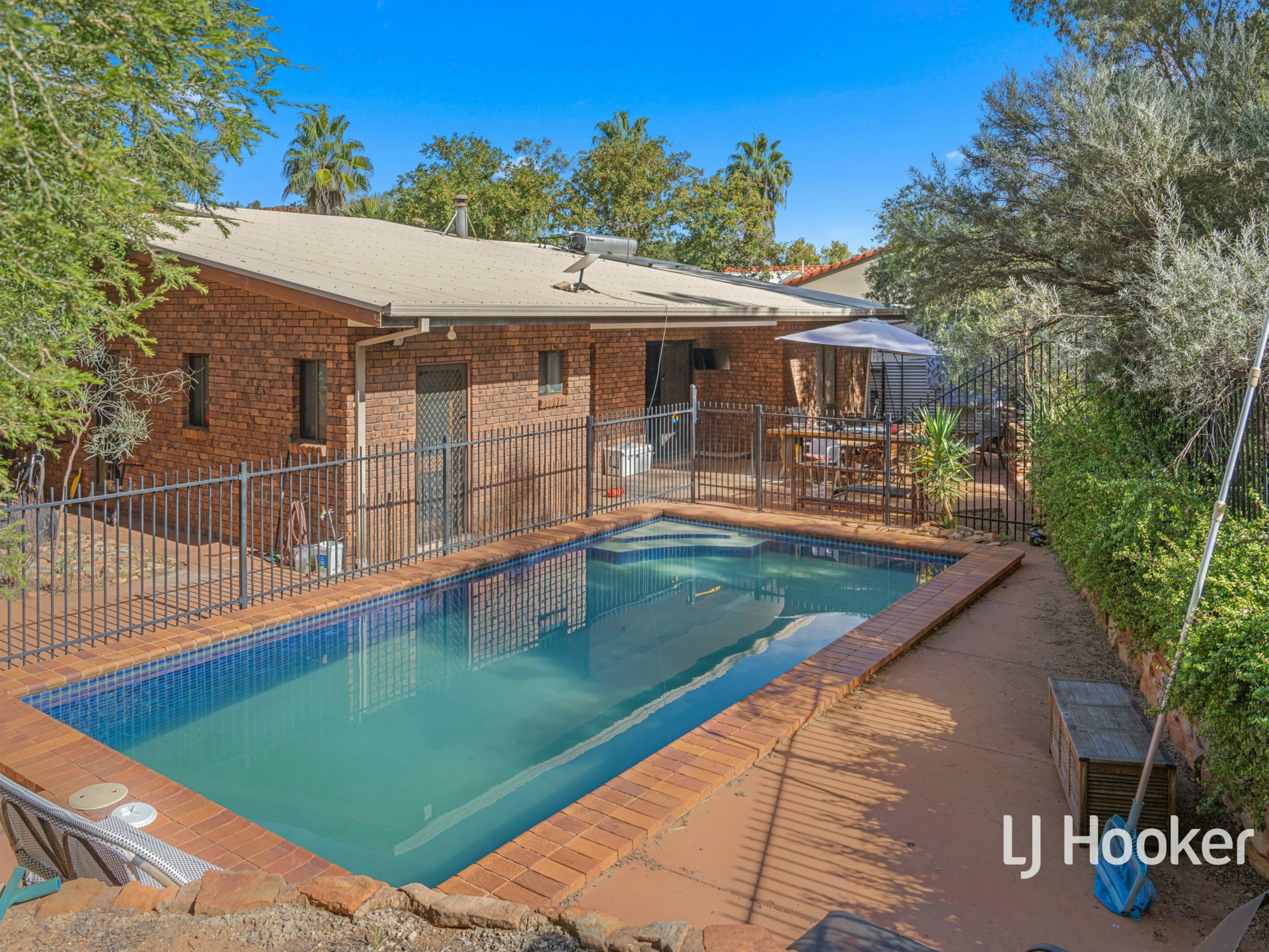 28 Battarbee Street — photo 18 of 25