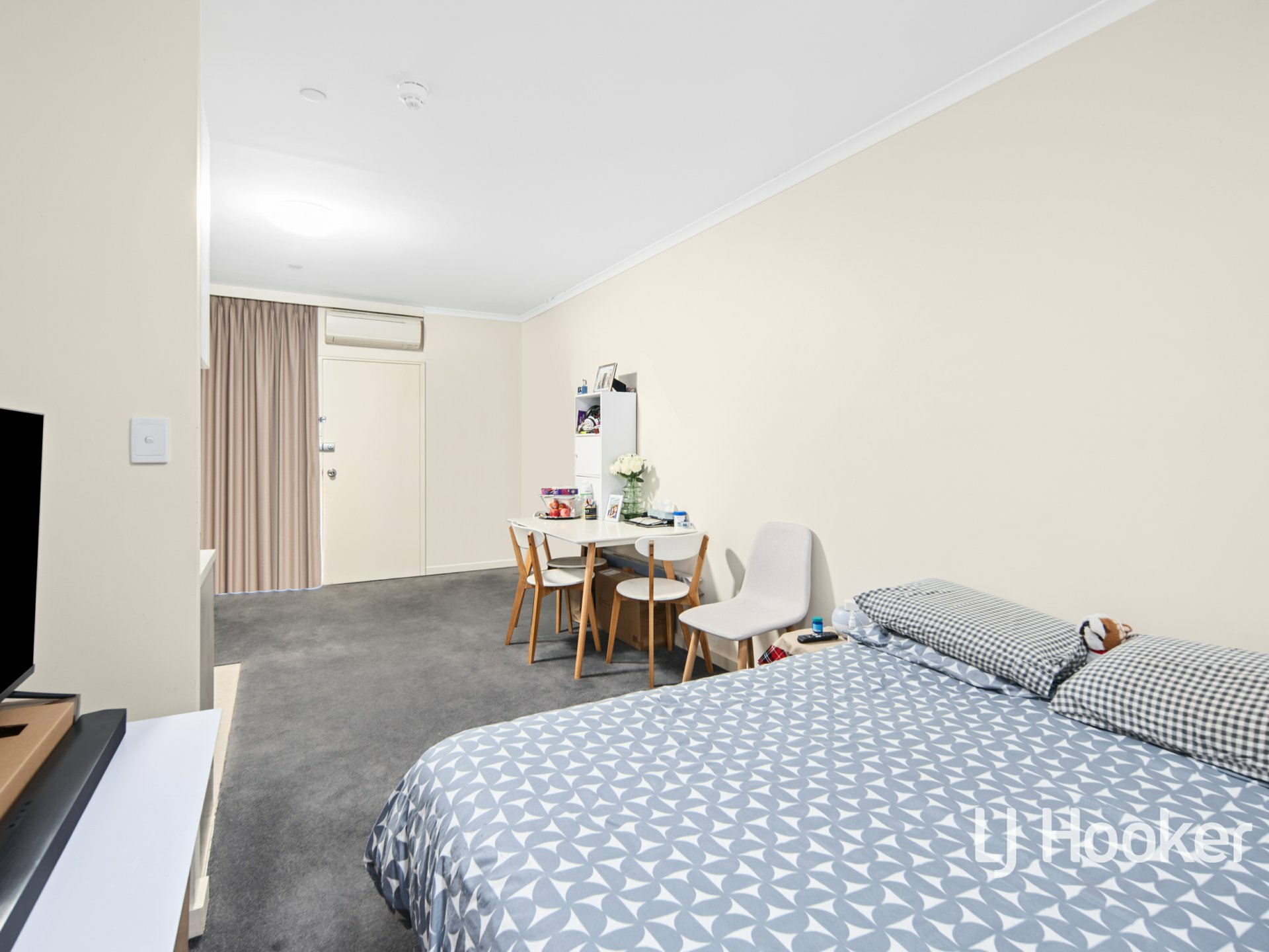 45/6 Stephens Road — photo 5 of 19