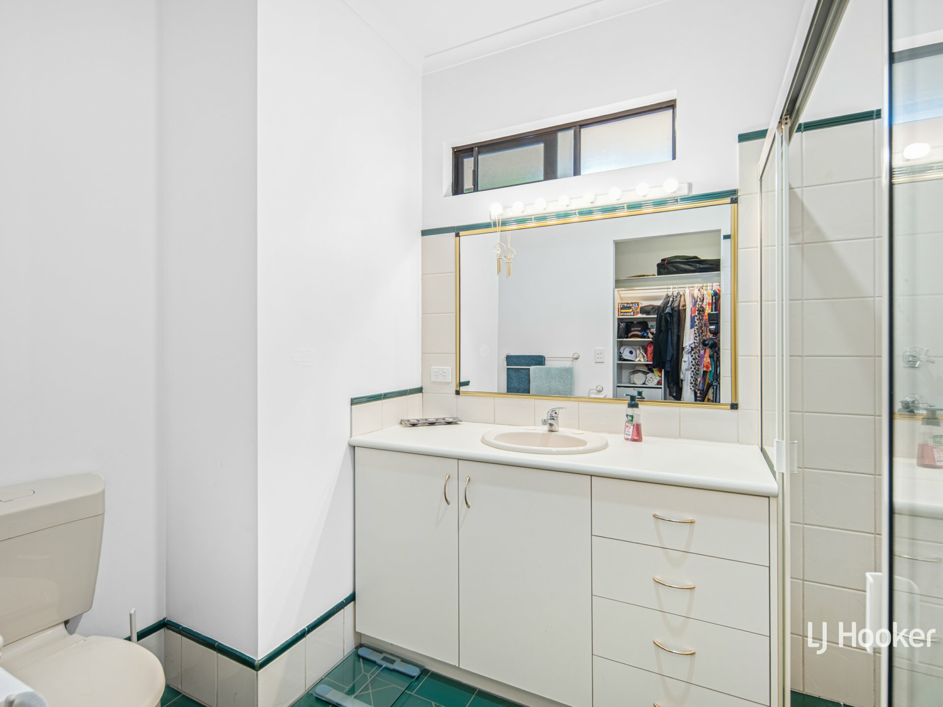 7 Range Crescent — photo 15 of 25