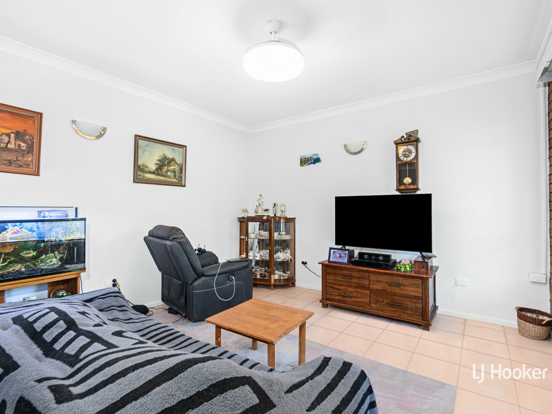 1/9 Taylor Street — photo 3 of 15