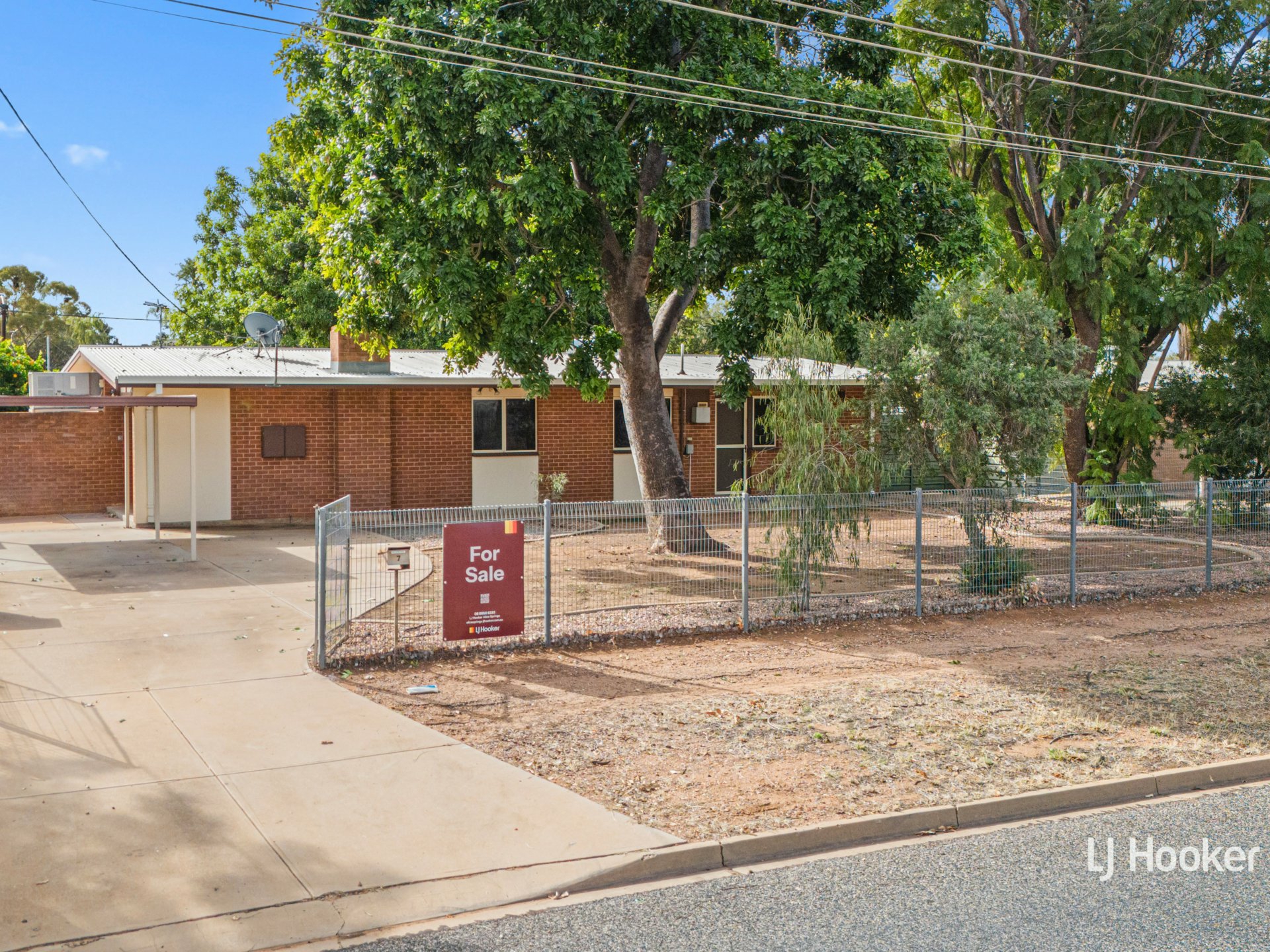 7 Rosenbaum Street — photo from LJ Hooker Alice Springs