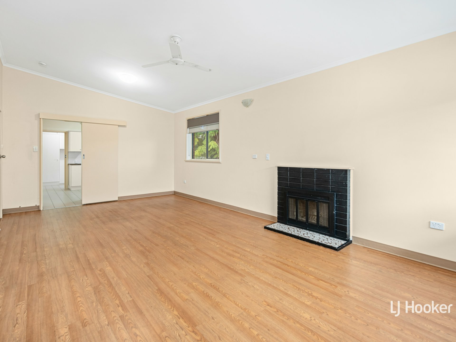 7 Rosenbaum Street — photo 6 of 21