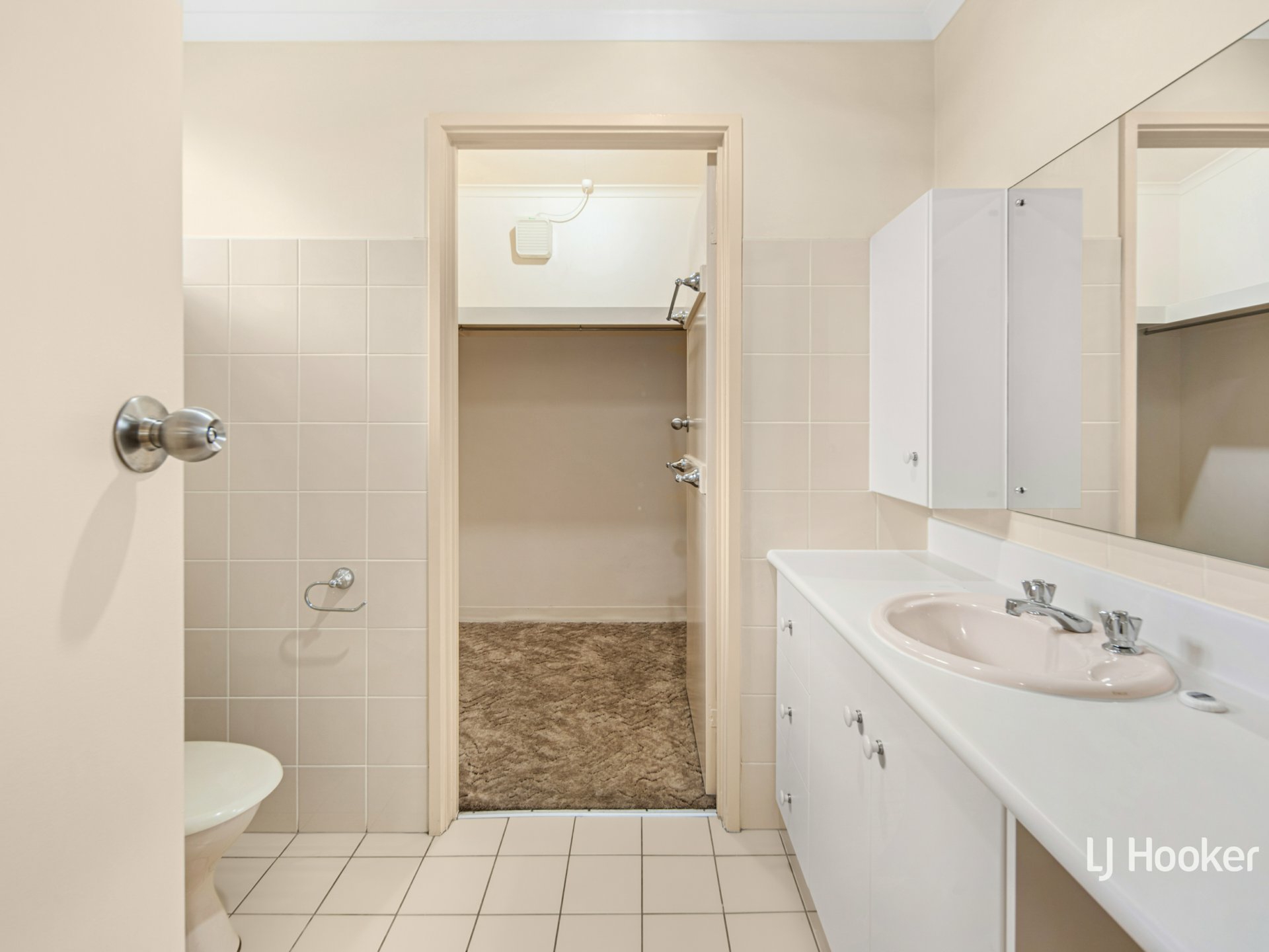 7 Rosenbaum Street — photo 12 of 21