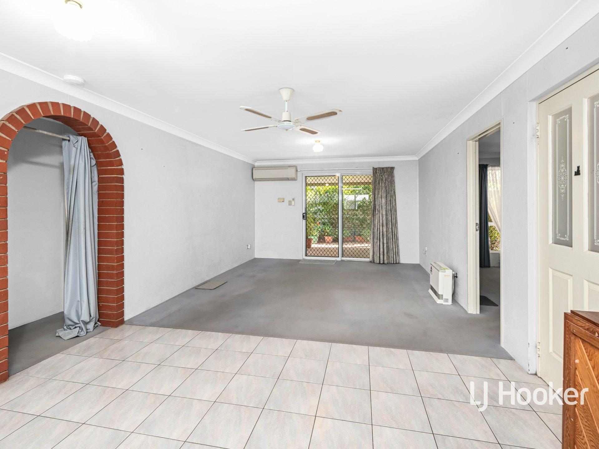 1/7 Esther Court — photo 6 of 15