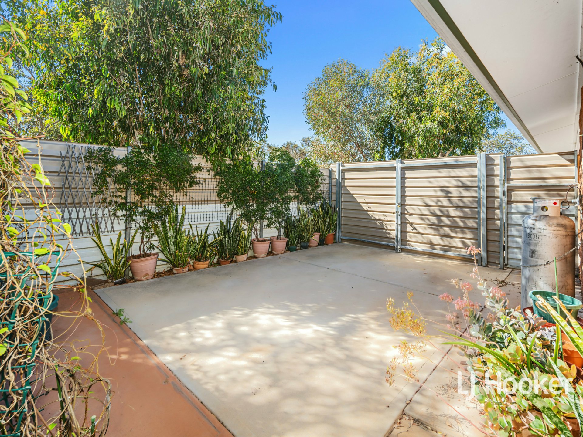 1/7 Esther Court — photo 15 of 15