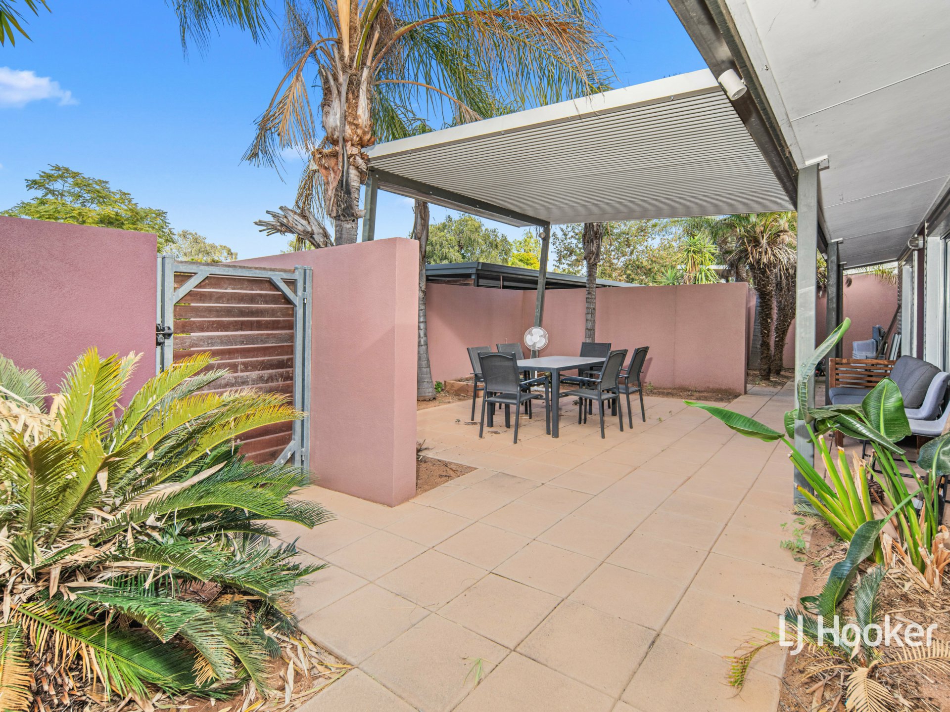 Unit 10/11 Jennerae Drive — photo 12 of 15