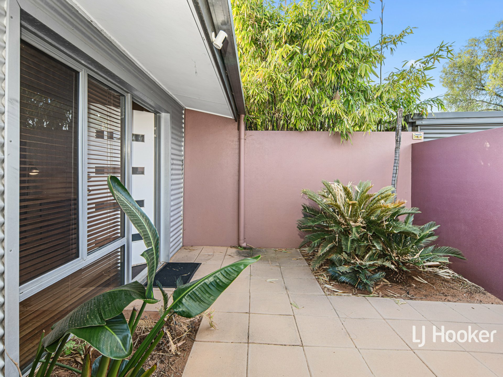 Unit 10/11 Jennerae Drive — photo 14 of 15