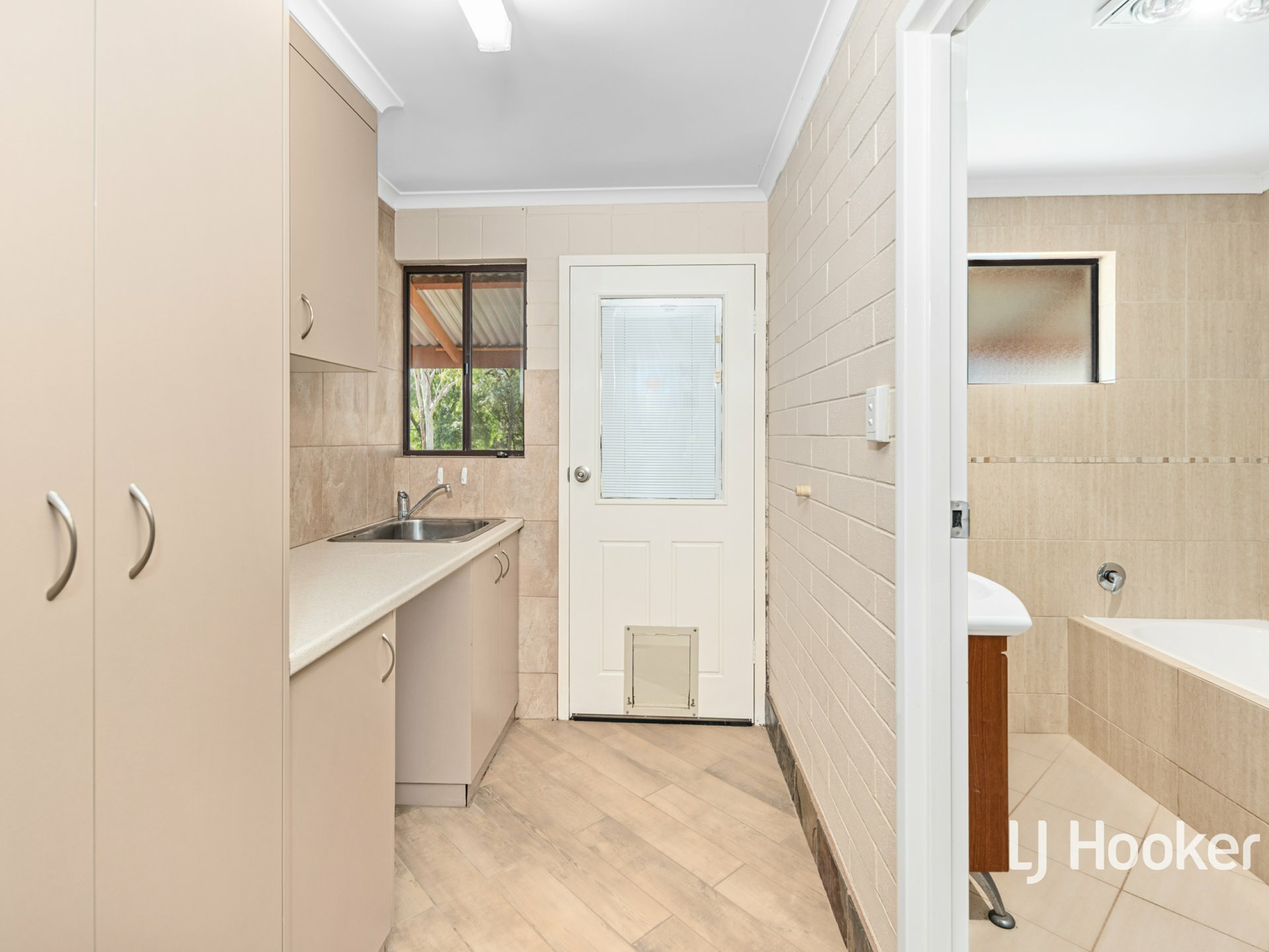 226 Ross Highway — photo 19 of 28