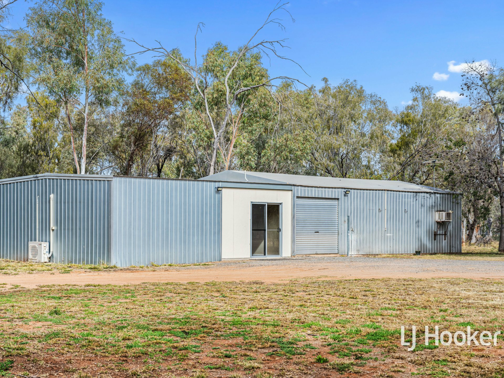 226 Ross Highway — photo 26 of 28
