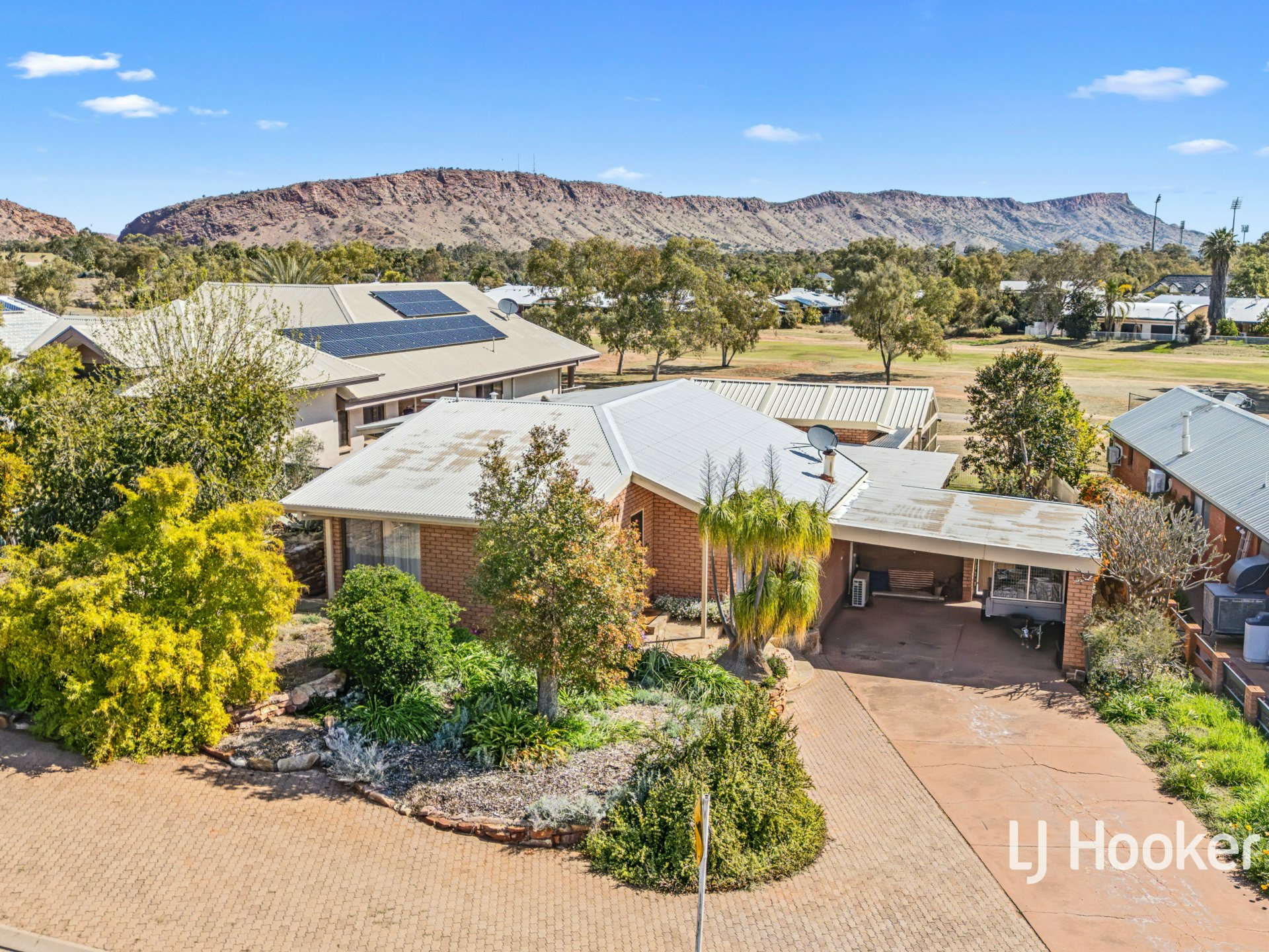 32 Cromwell Drive — photo from LJ Hooker Alice Springs