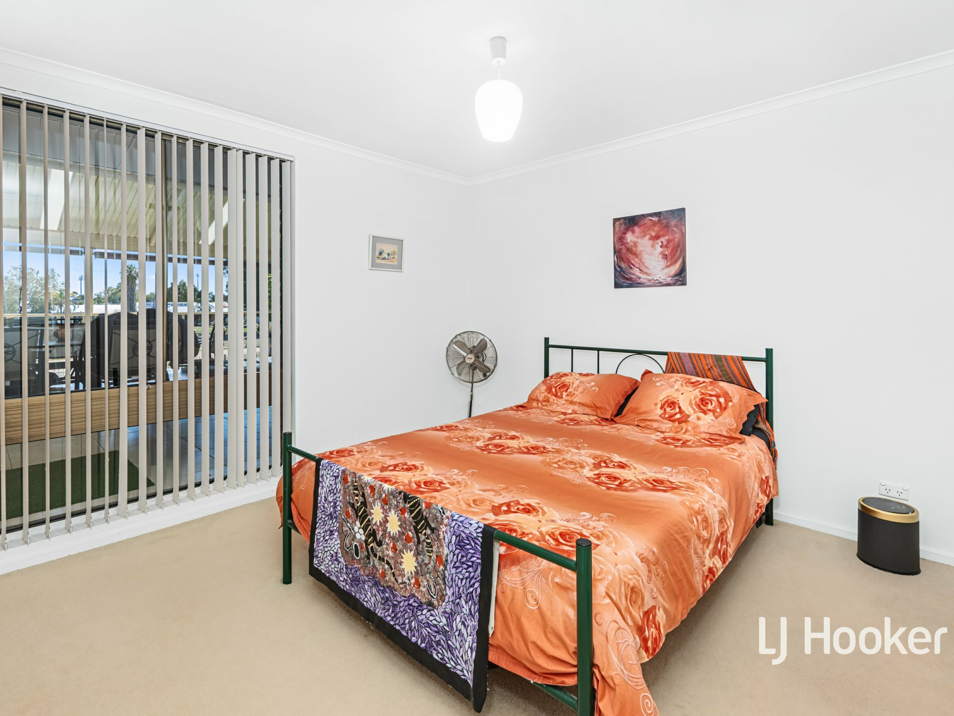 32 Cromwell Drive — photo 9 of 21
