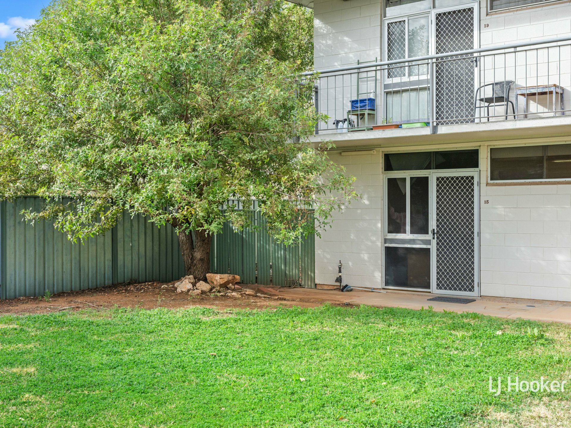 15/2 Tilmouth Court — photo from LJ Hooker Alice Springs