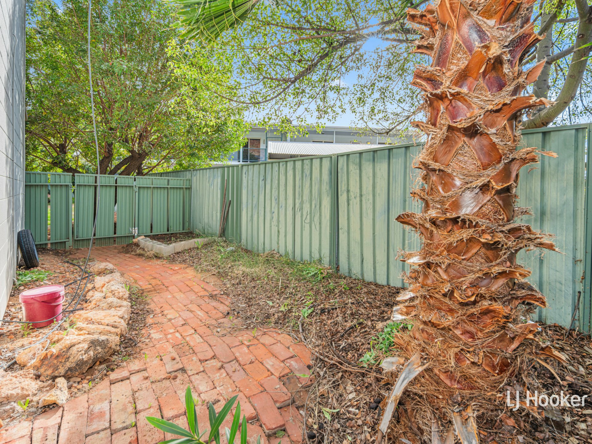 15/2 Tilmouth Court — photo 10 of 10