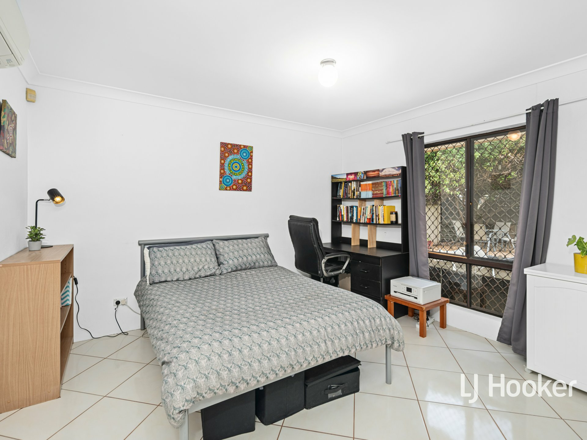 2/14 Lyndavale Drive — photo 8 of 15