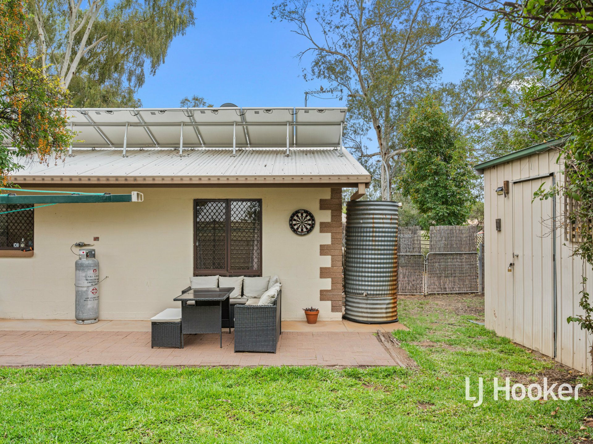 2/14 Lyndavale Drive — photo 14 of 15