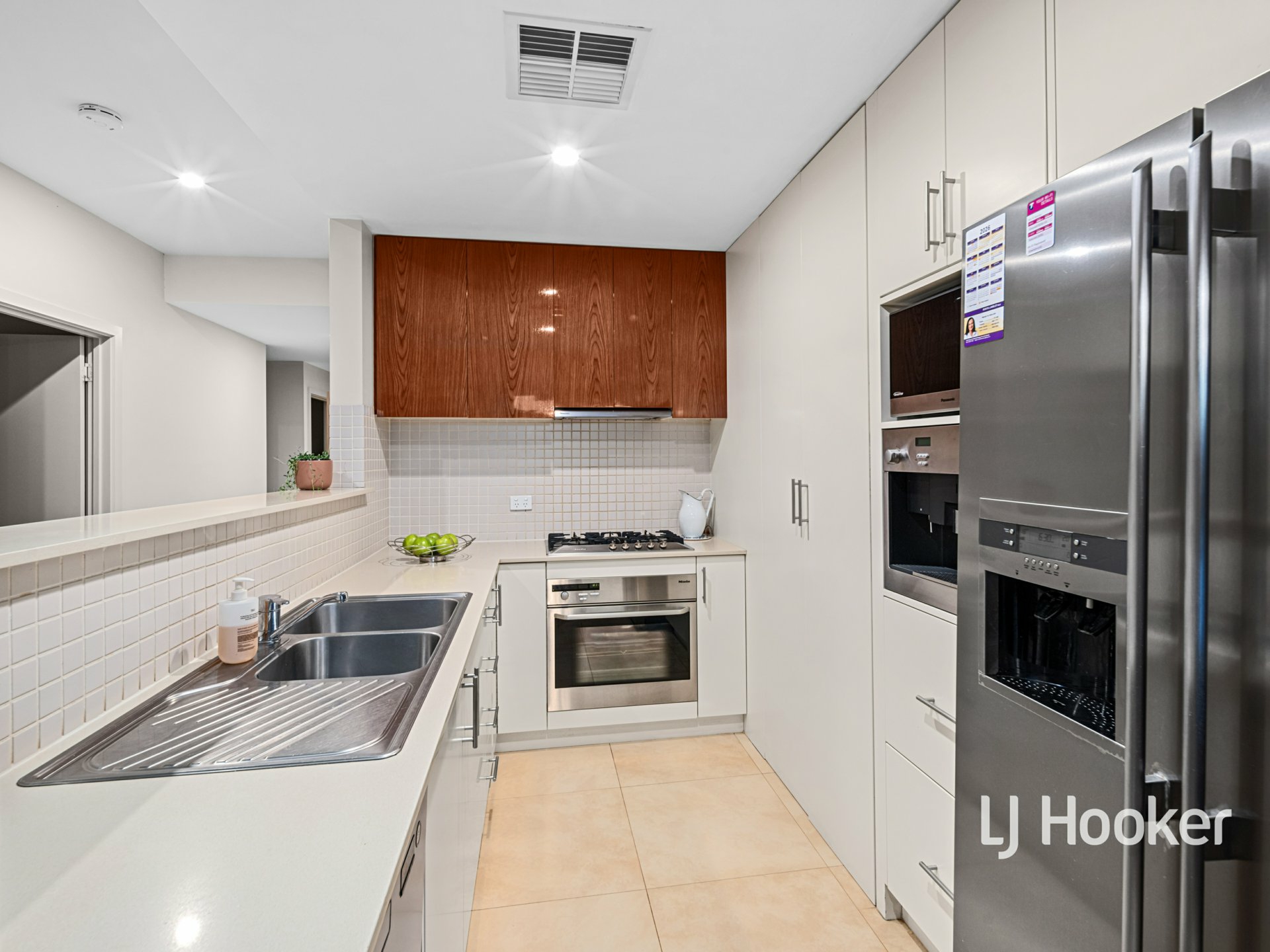 7 Coppock Court — photo 6 of 27
