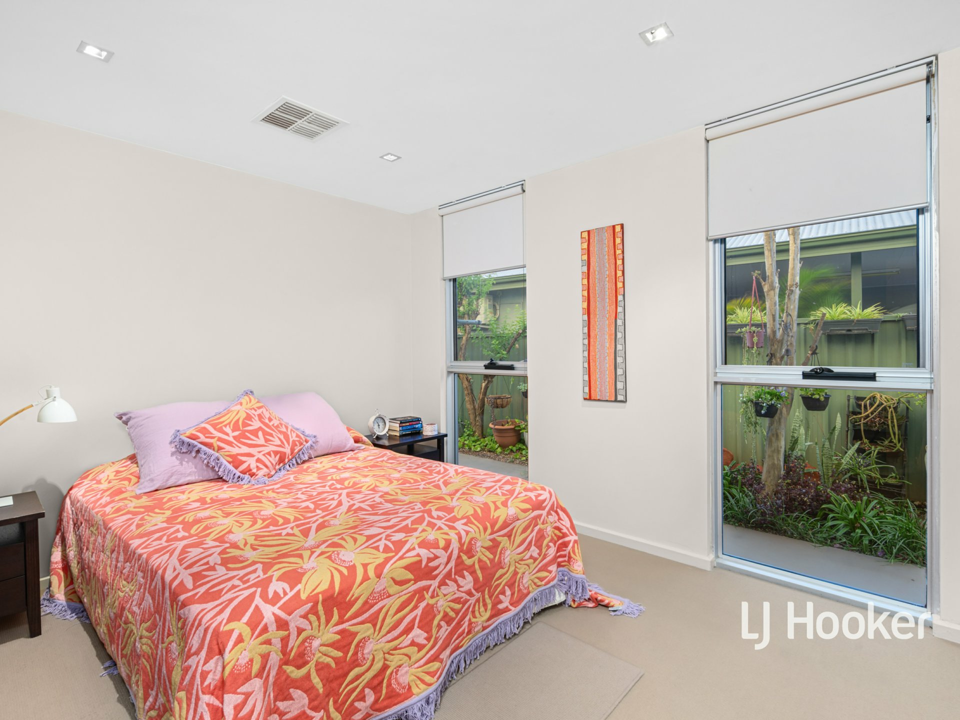 7 Coppock Court — photo 13 of 27