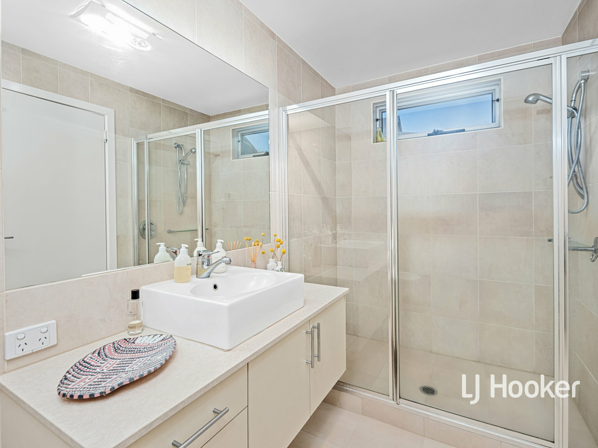 7 Coppock Court — photo 15 of 27