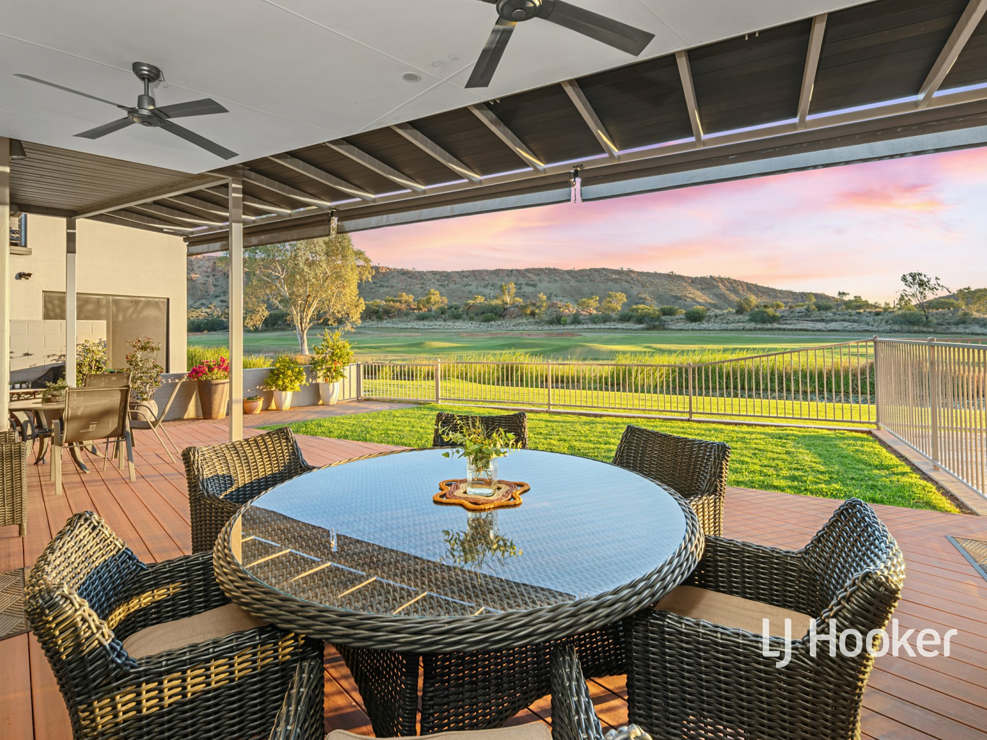7 Coppock Court — photo 19 of 27