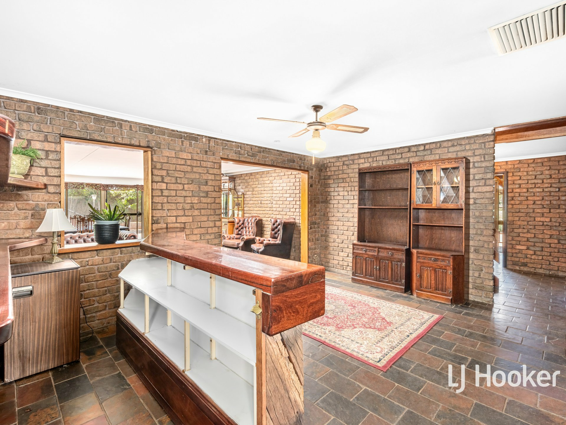 51 Coolibah Crescent — photo 9 of 30