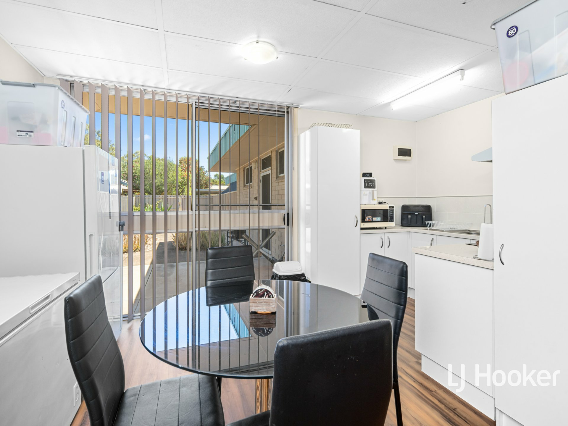 3/15 McMinn Street — photo 6 of 10