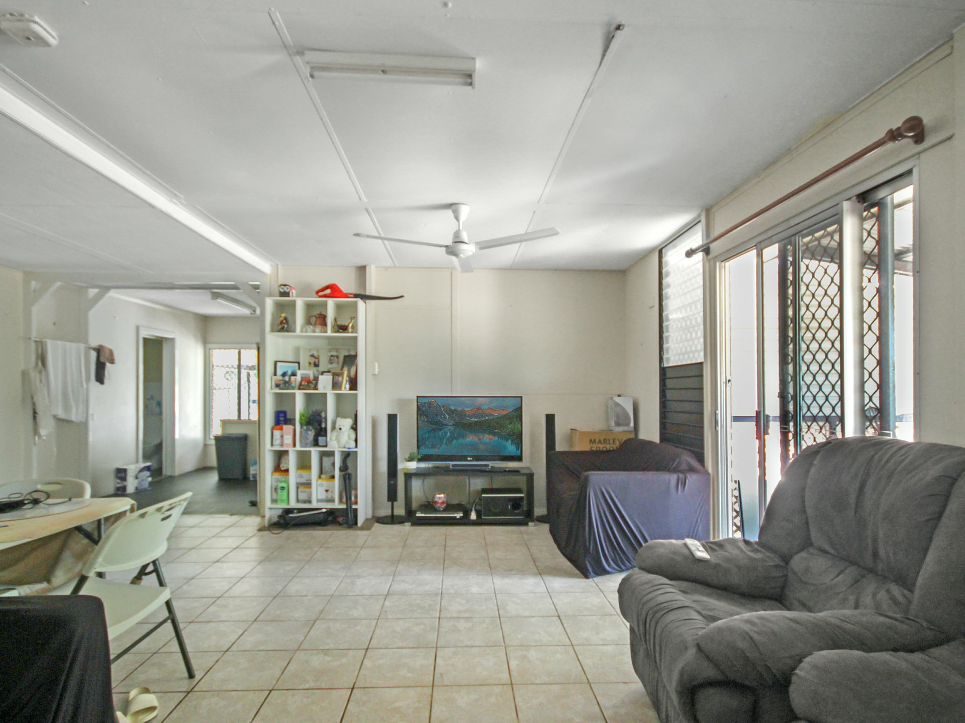 63 Giles Street — photo 5 of 9