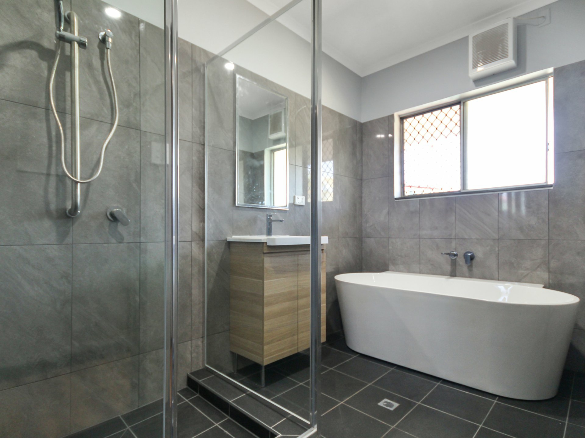 4 Banksia Court, KATHERINE
