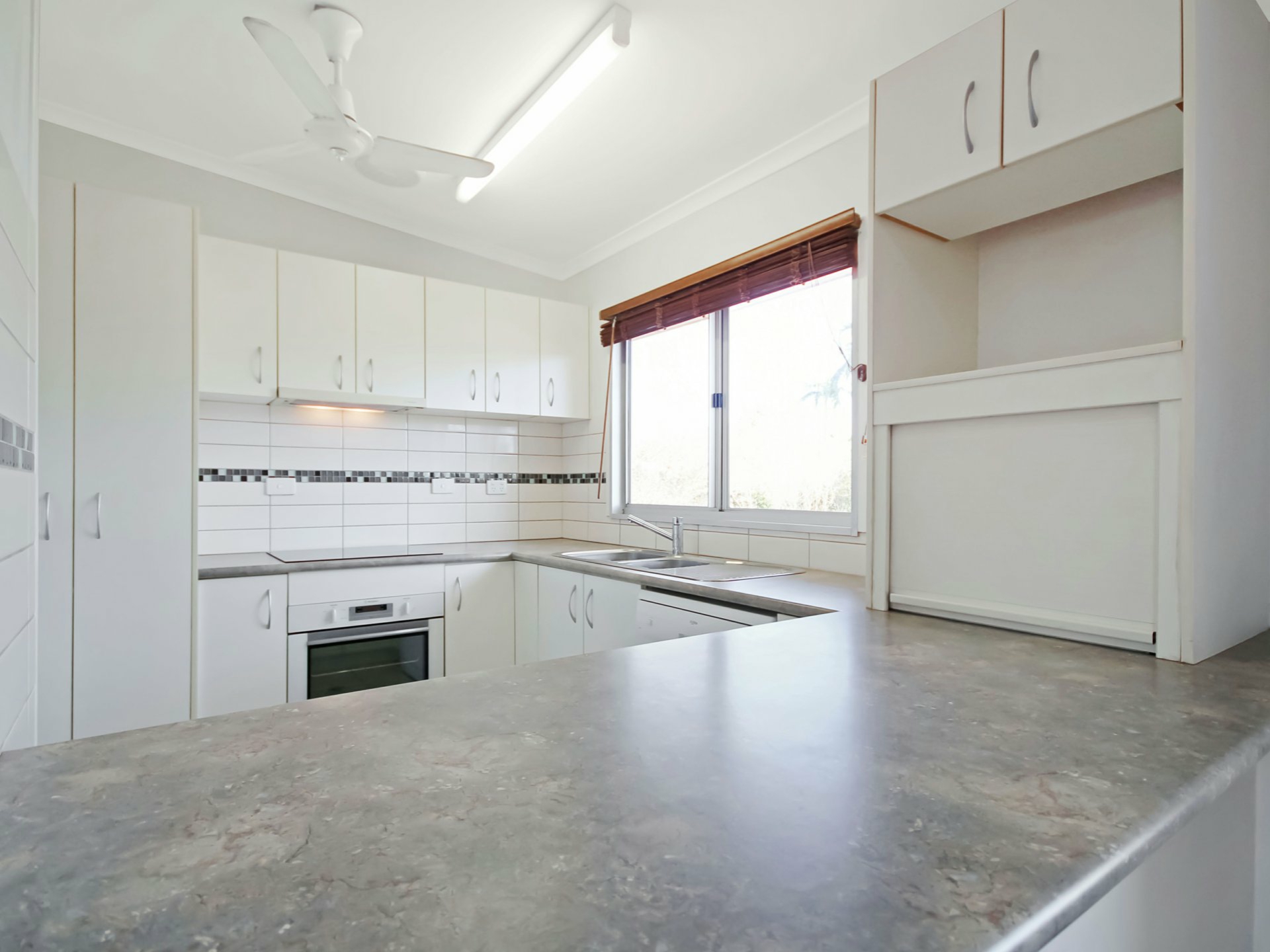 28 Lockheed Road, KATHERINE