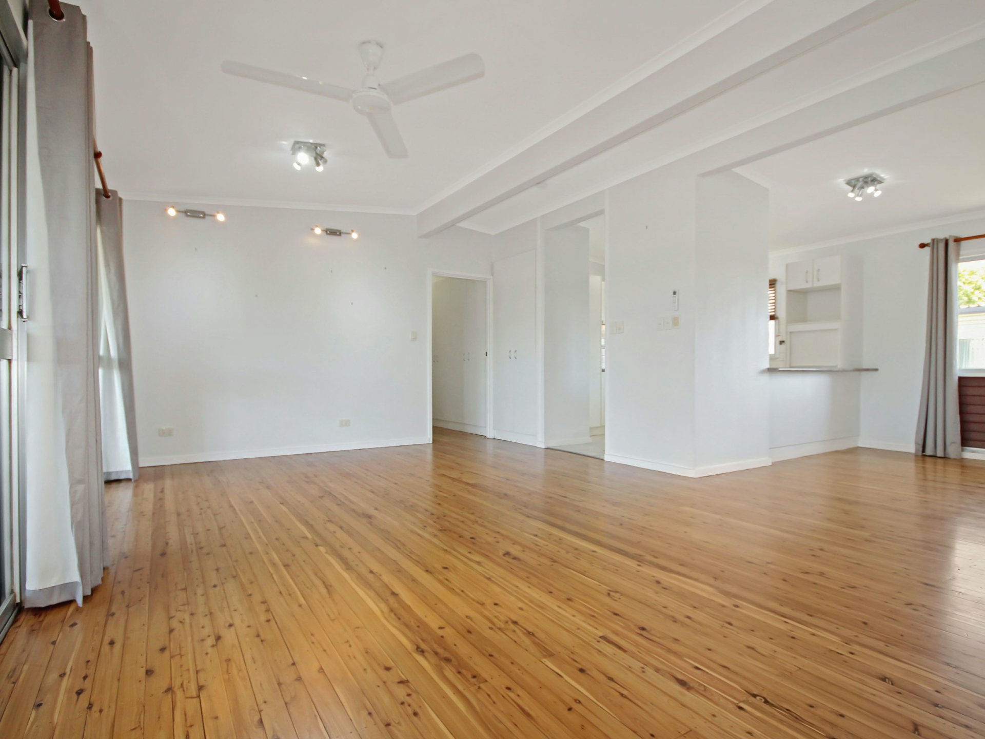 28 Lockheed Road, KATHERINE