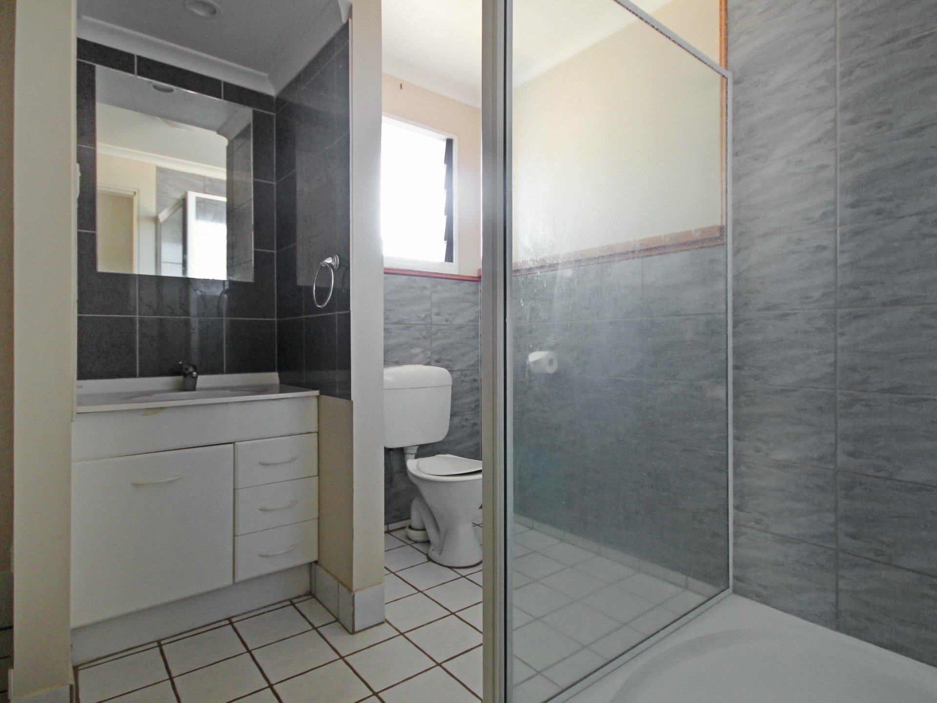 35 Pearce Street — photo 6 of 10