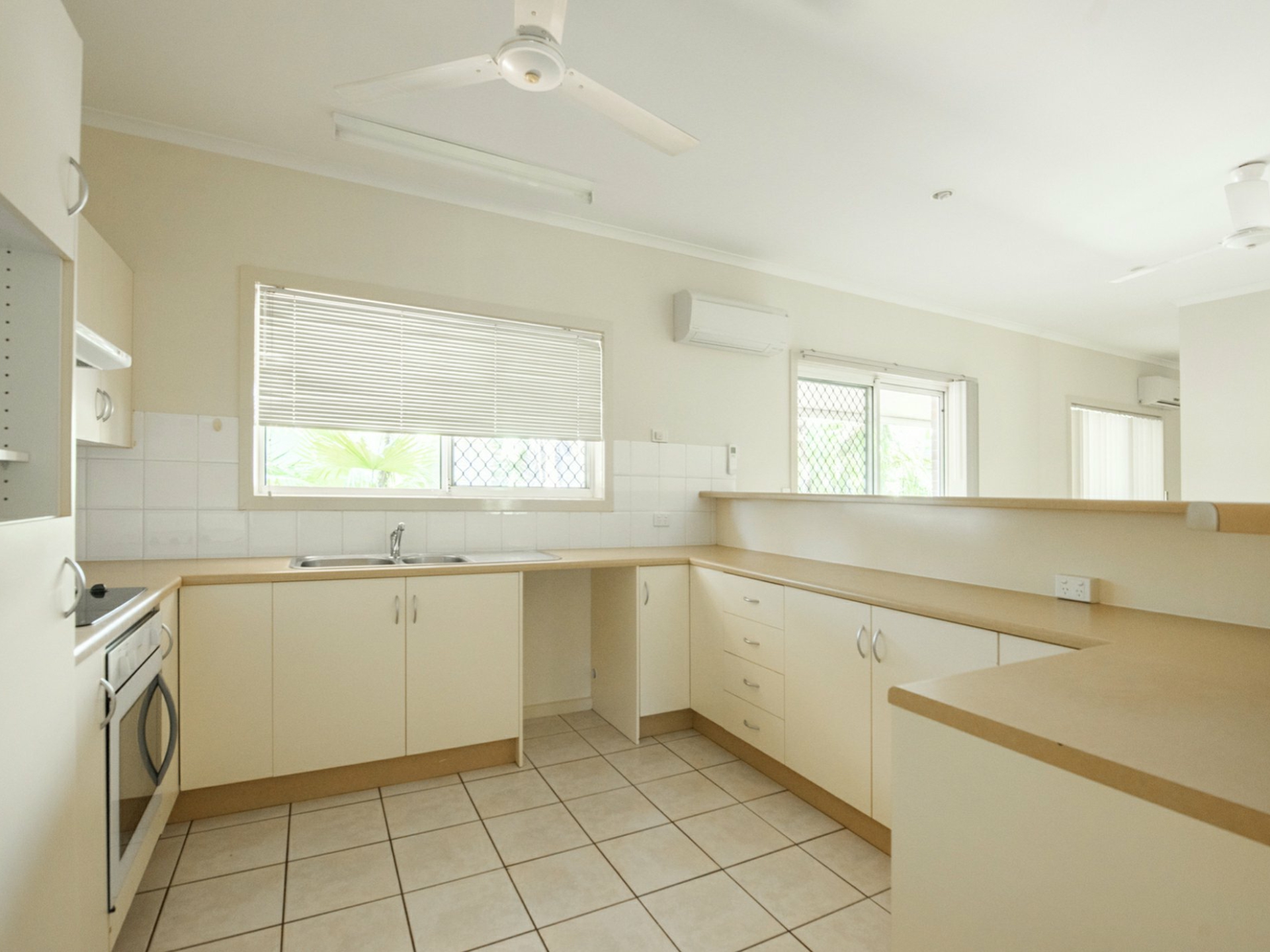 13 Roney Court, KATHERINE