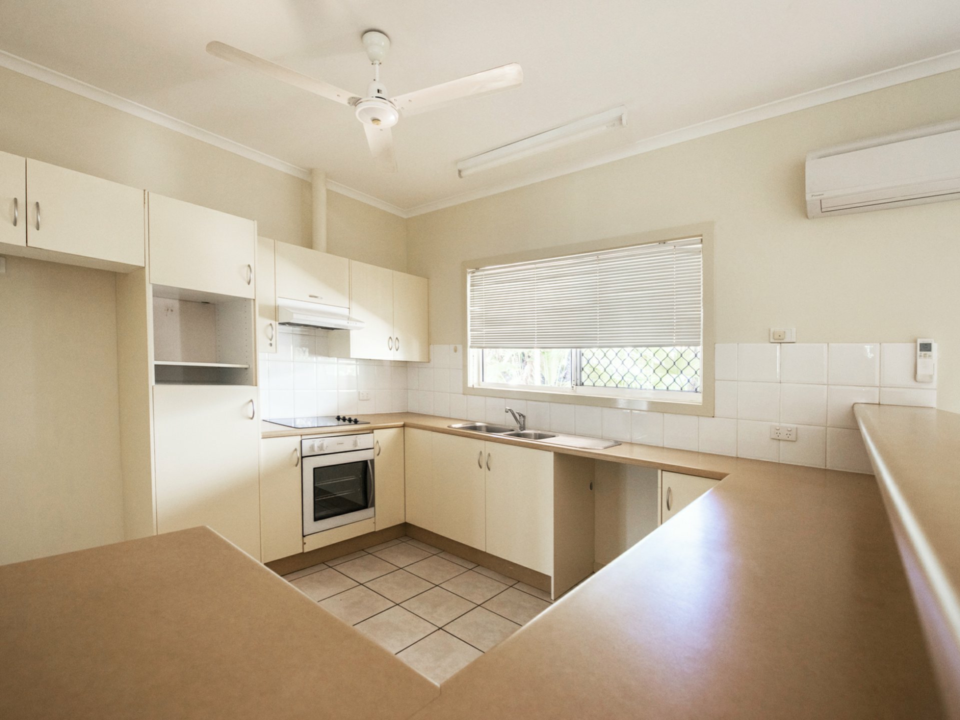 13 Roney Court, KATHERINE