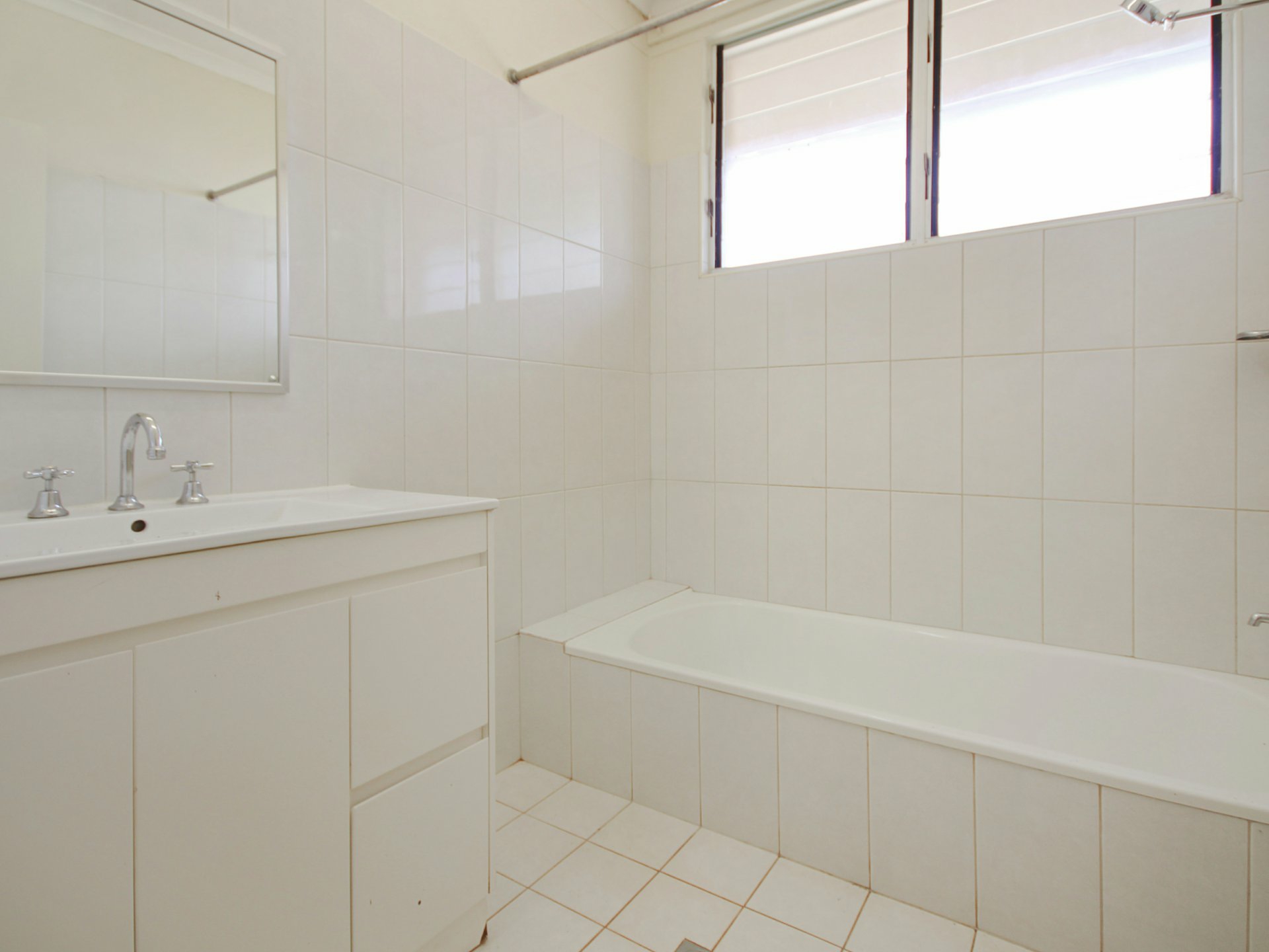 15 Gregory Court — photo 9 of 10
