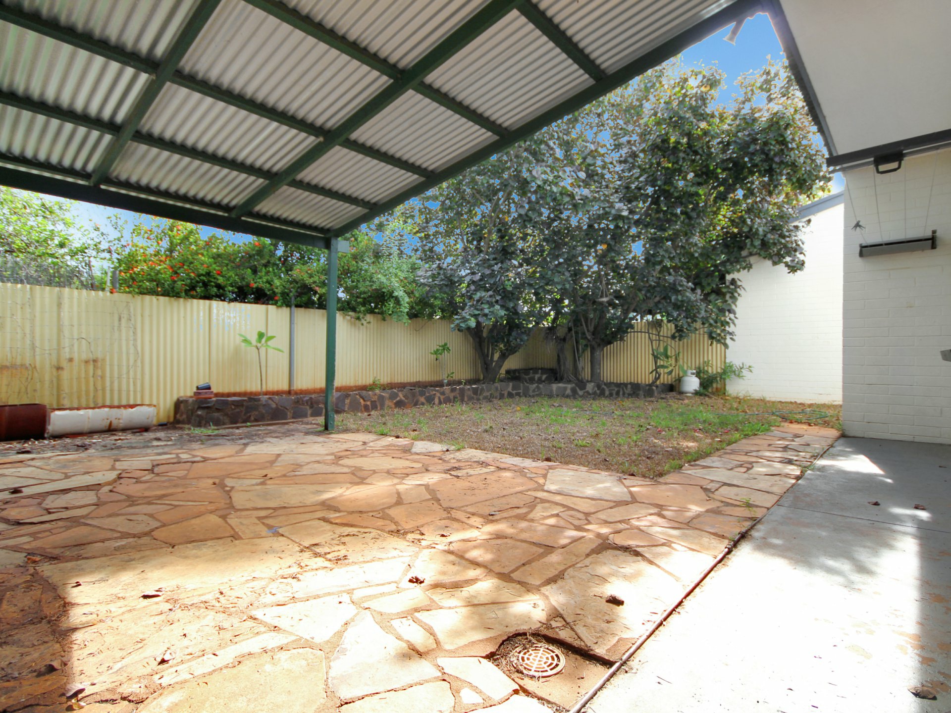 4/3 Clough Court, KATHERINE