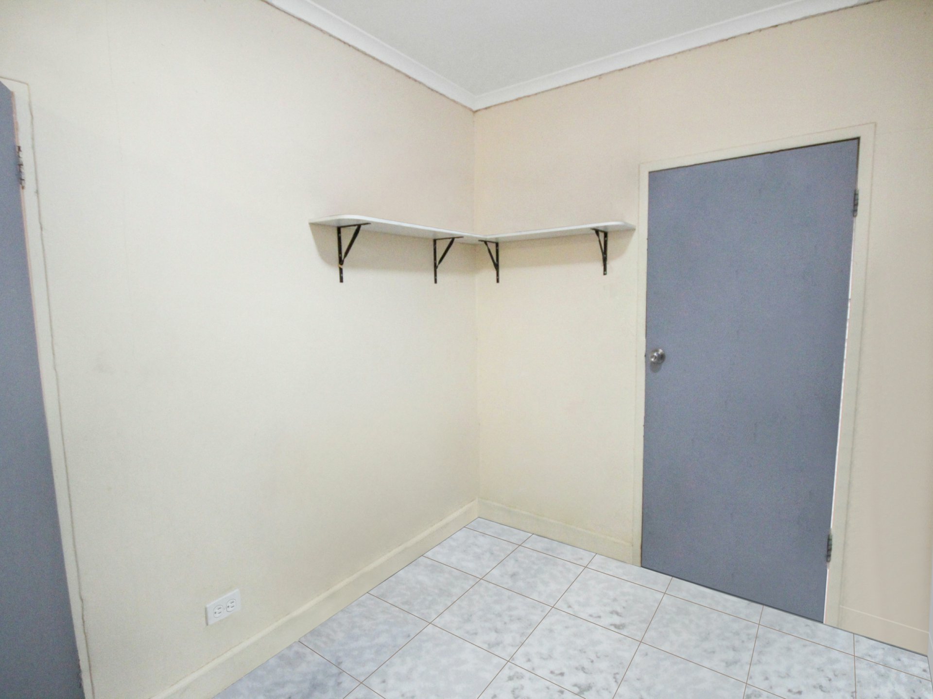 13 Lucy Street — photo 3 of 7