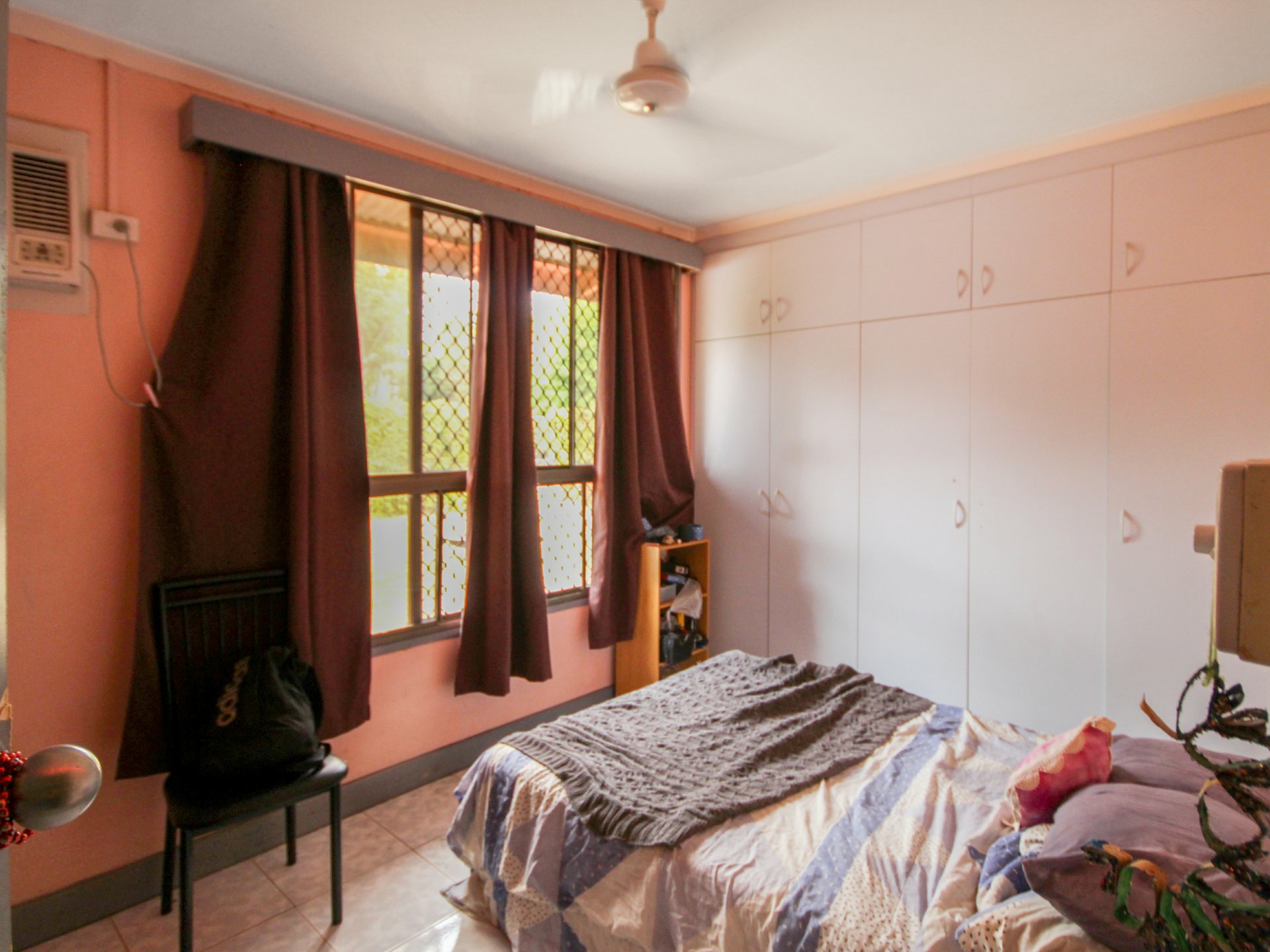 13 Lucy Street — photo 4 of 7