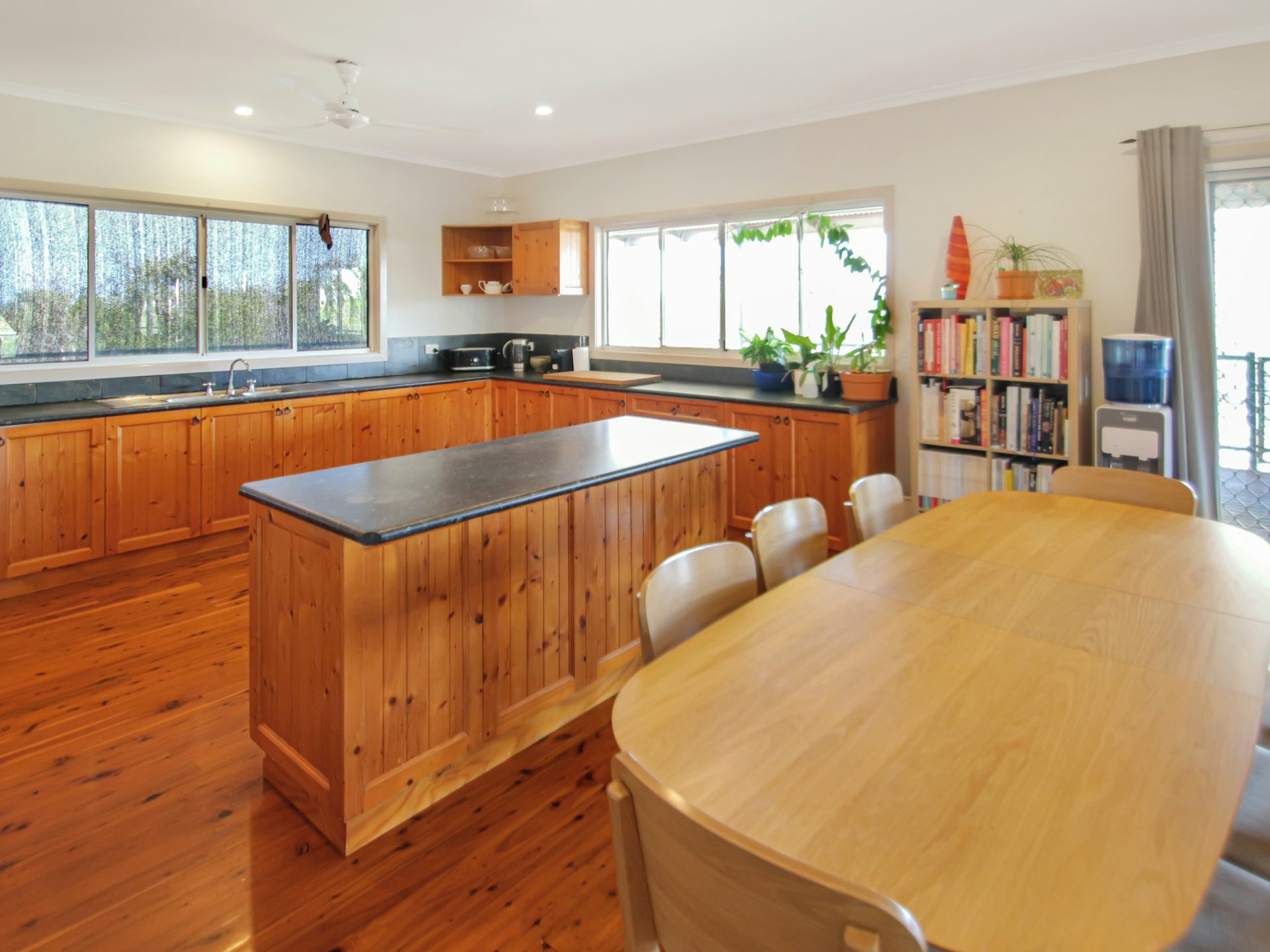 100 Cragborn Road, KATHERINE