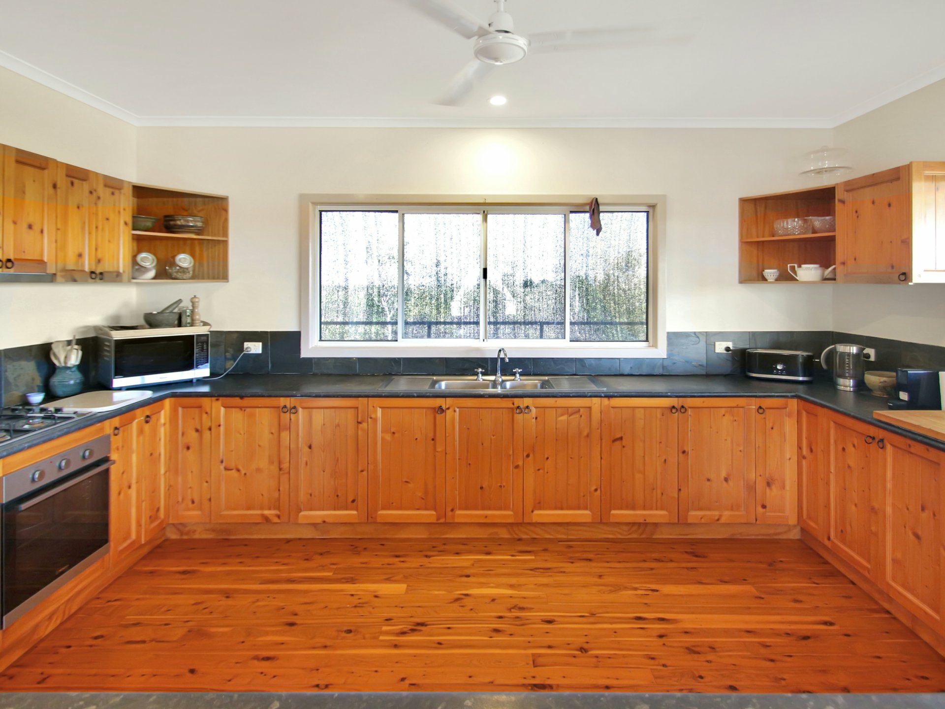 100 Cragborn Road, KATHERINE