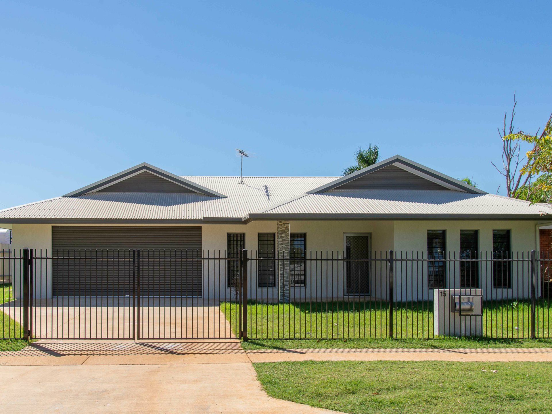 15 Casuarina Street, KATHERINE