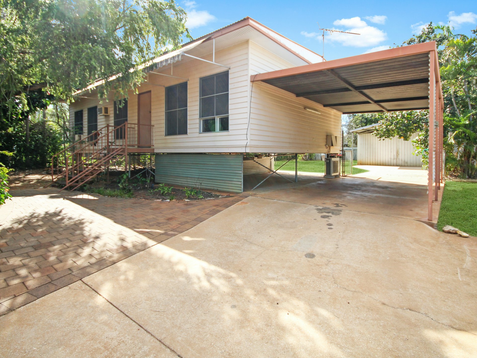 4 Donegan Crescent, Katherine