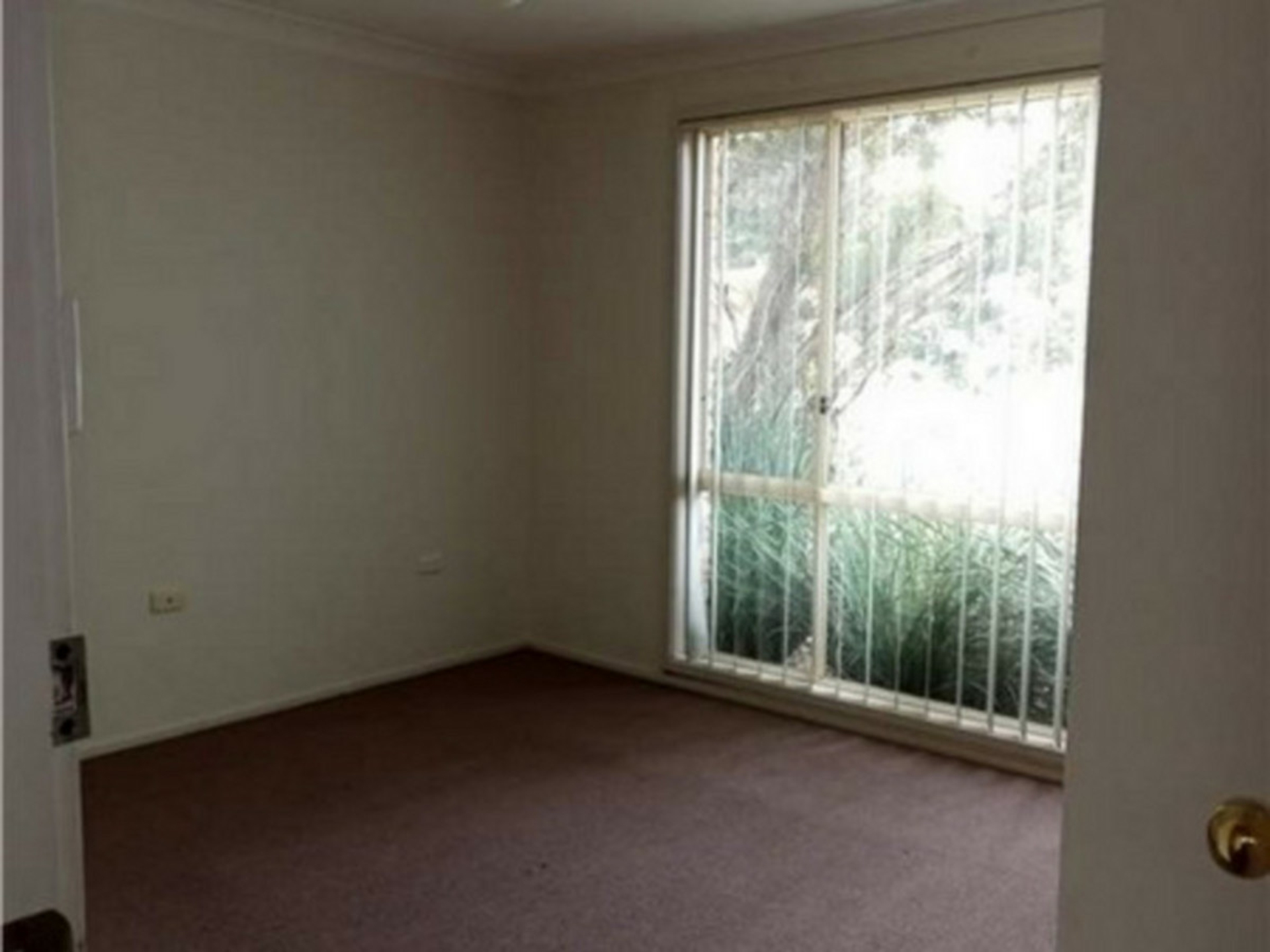 12 Friendship Place, WATANOBBI