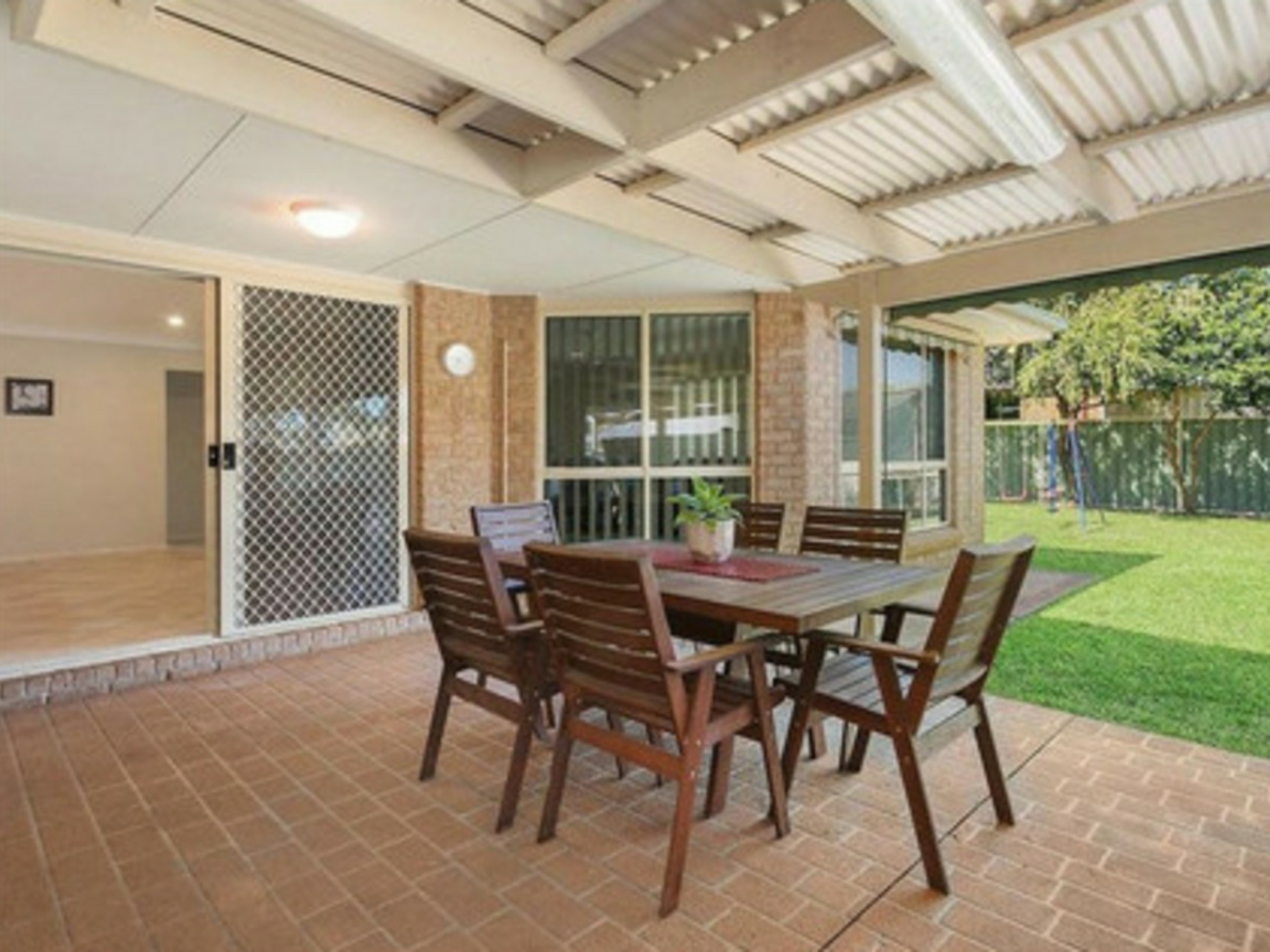 2 Stamford Close, KANWAL