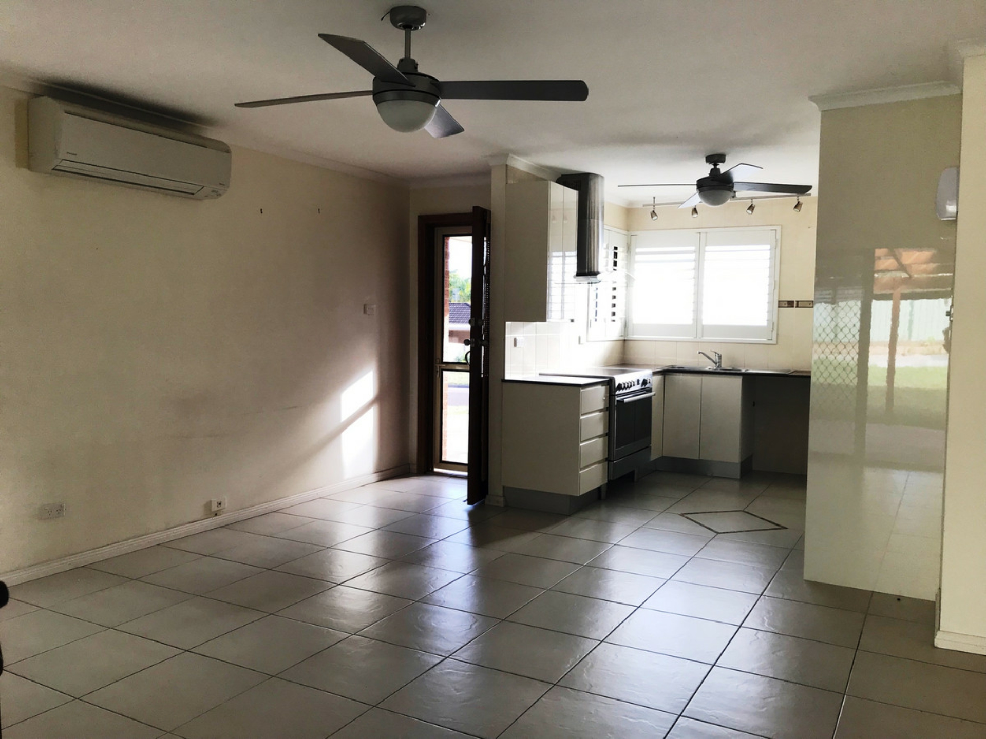 28 Brittania Drive, WATANOBBI