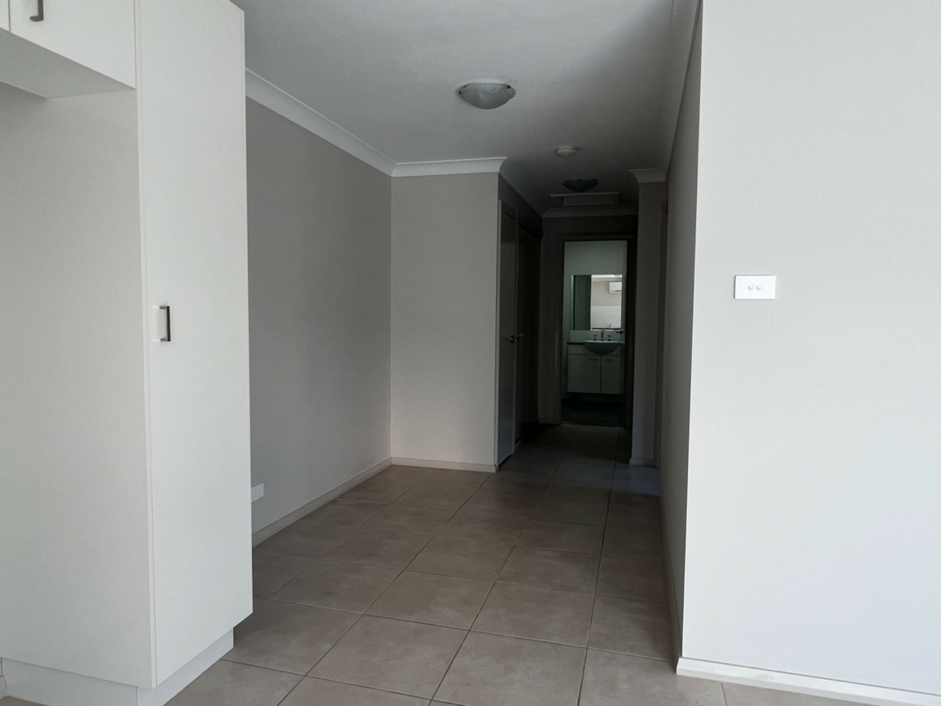82a Clinton Way, HAMLYN TERRACE