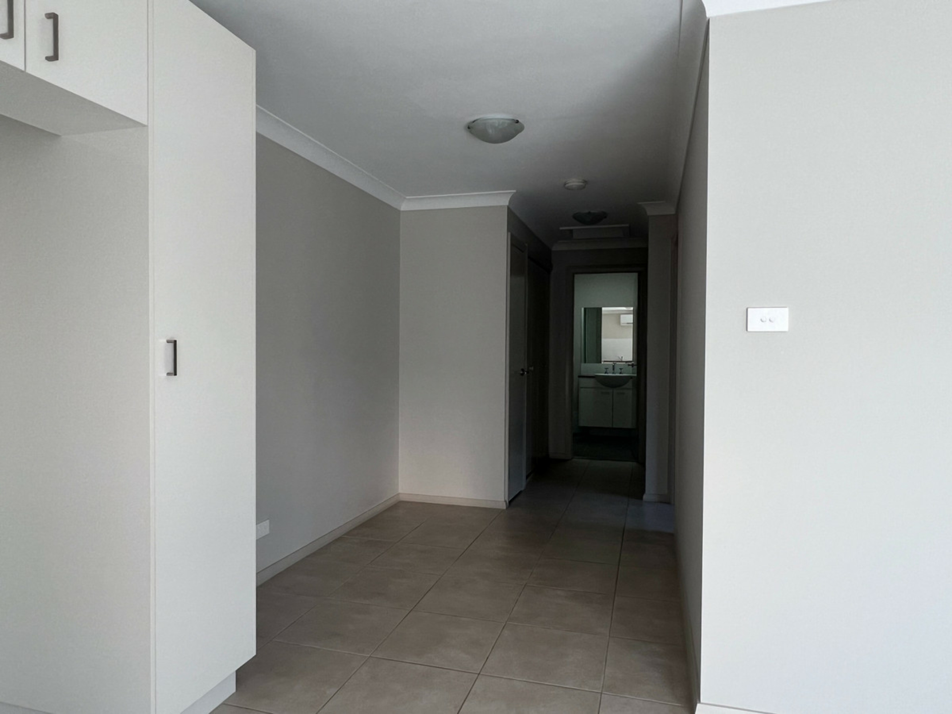 82a Clinton Way, HAMLYN TERRACE