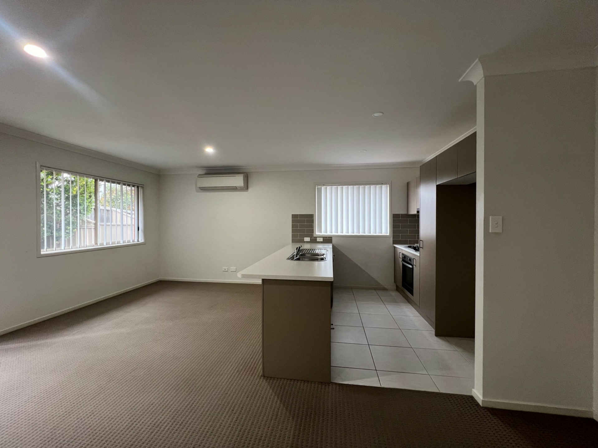 38 Nigella Circuit, HAMLYN TERRACE