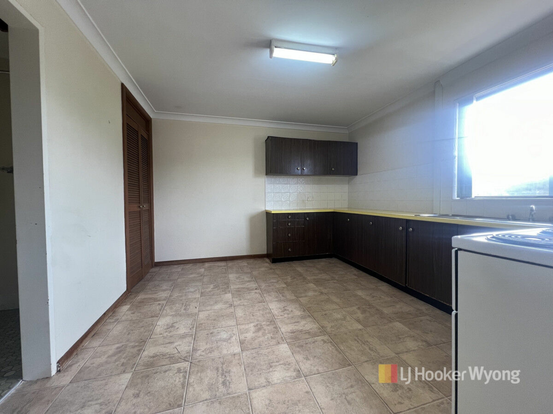 14/1 Warner Avenue, WYONG