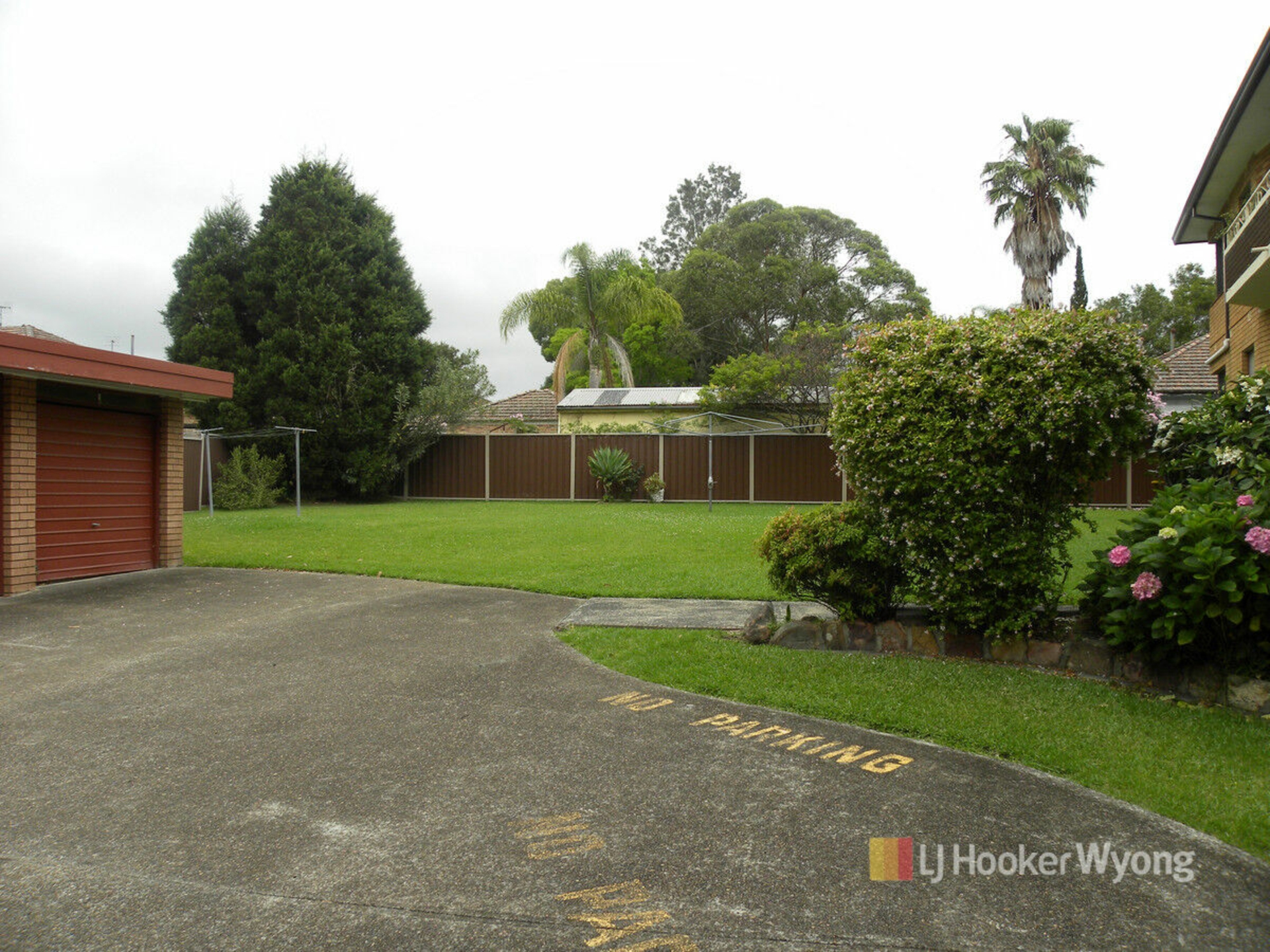 14/1 Warner Avenue, WYONG
